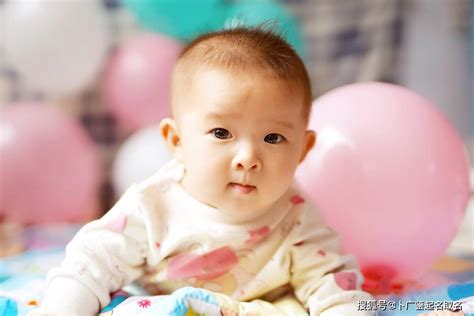 2021年2月12日出生的男女宝宝大名小名大全,第2张