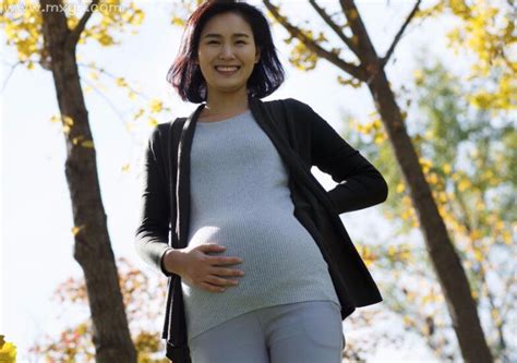 已婚女人梦见别人怀孕是什么意思_孕妇梦见别人怀孕是什么意思,第2张